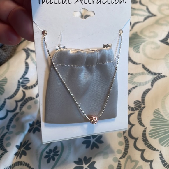 Necklace - Picture 2 of 4